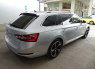 Skoda Superb 2019 πανοραμα