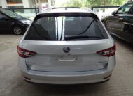 Skoda Superb 2019 πανοραμα