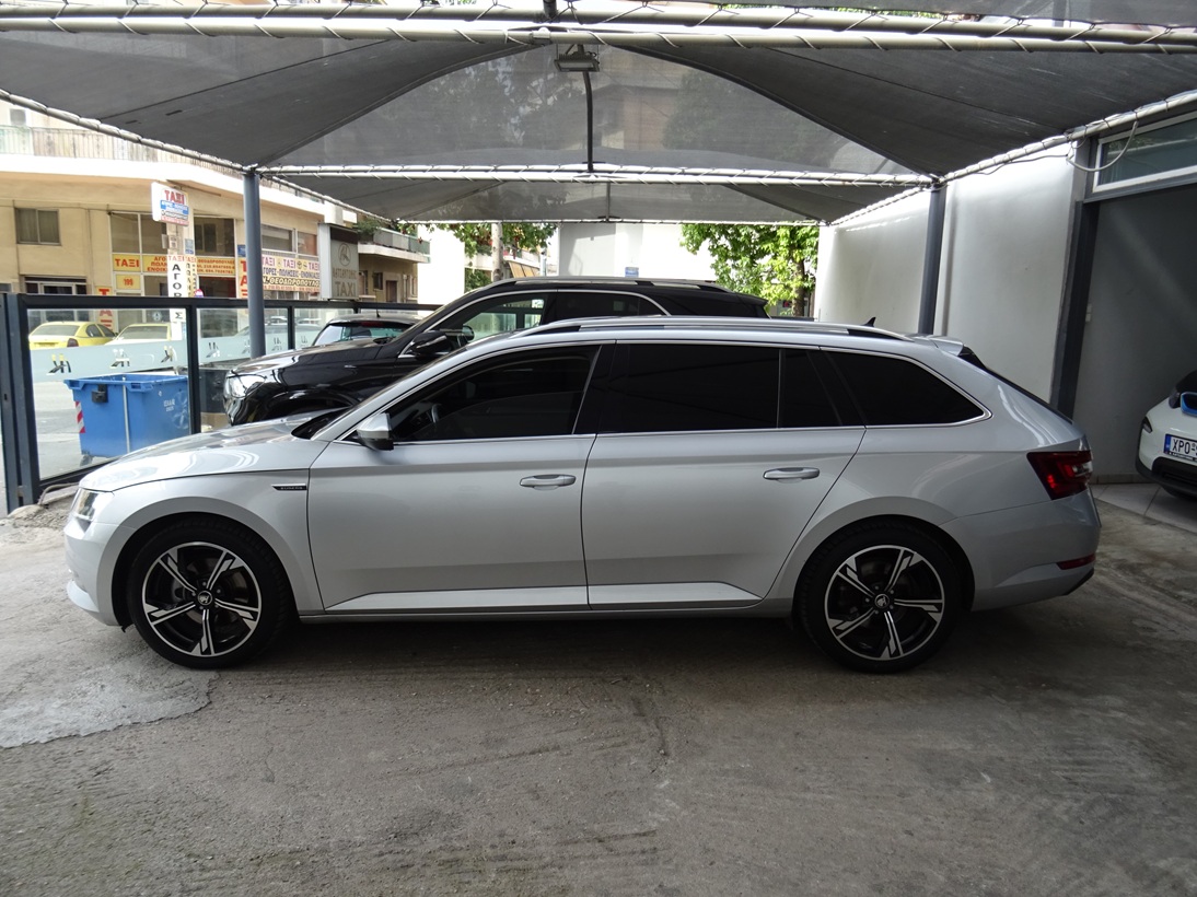 Skoda Superb 2019 πανοραμα