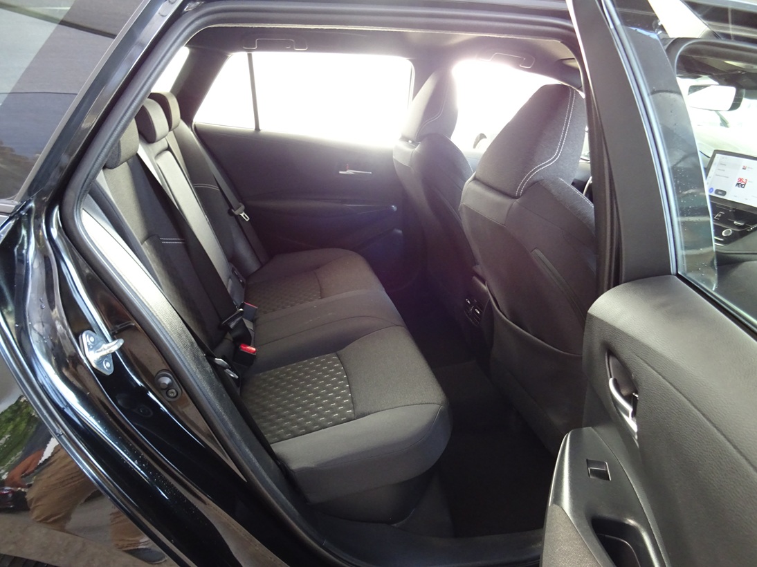 Toyota Corolla 2023 facelift (184)