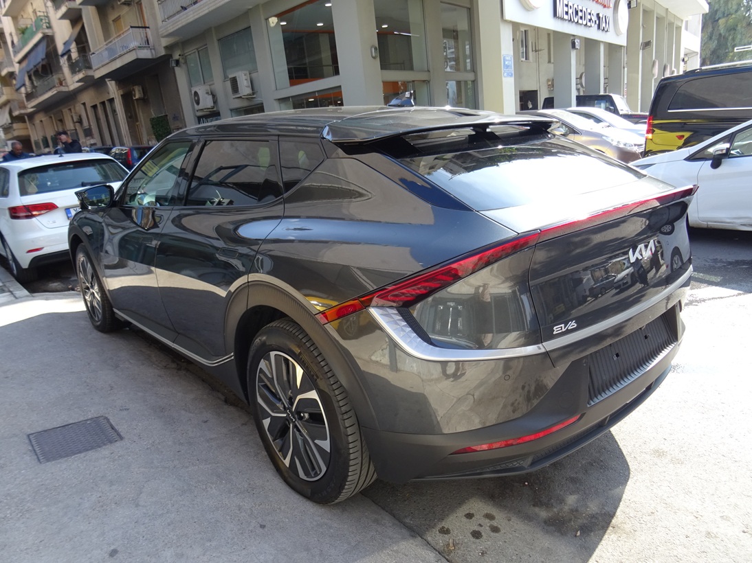 Kia EV6 2023 titanium (1396)