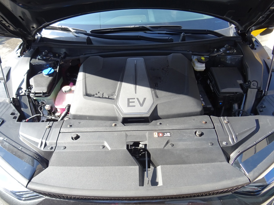 Kia EV6 2023 titanium (1396)