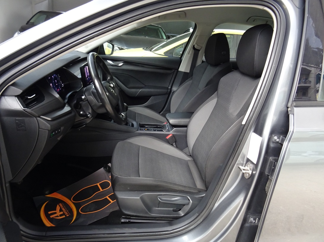 Skoda Octavia 2021 (143)