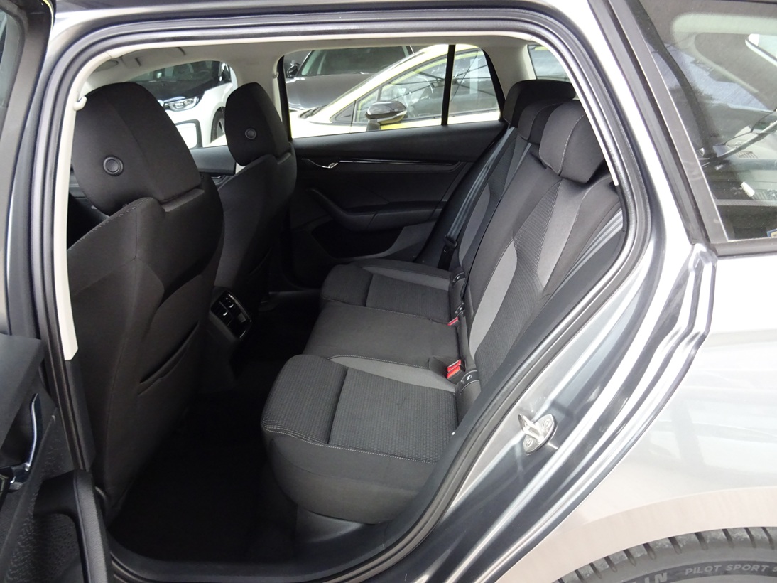 Skoda Octavia 2021 (143)
