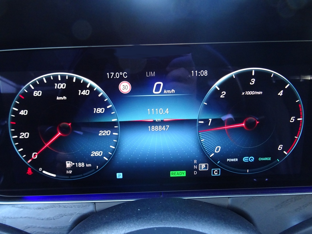 Mercedes-Benz E 220 2022 AMG (1399)