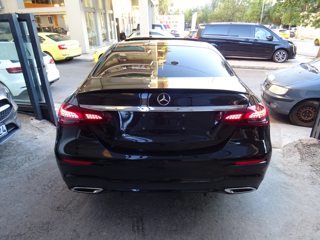 Mercedes-Benz E 220 2021 AMG (145)