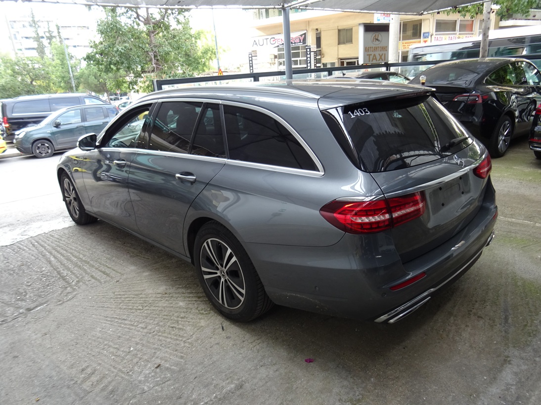 Mercedes-Benz E 220 2022 avantgarde (1403)