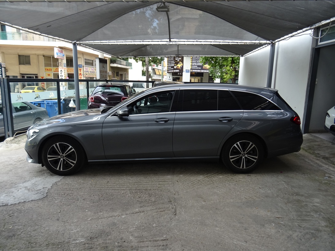 Mercedes-Benz E 220 2022 avantgarde (1403)