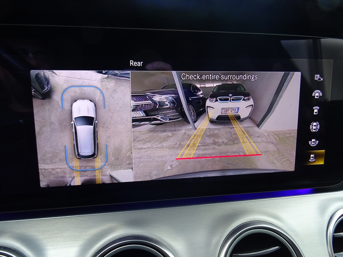 Mercedes-Benz E 220 2022 avantgarde (1403)