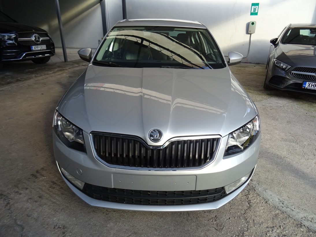 Skoda Octavia 2014 1.6tdi ΑΛΛΑΓΜΕΝΗ ΜΗΧΑΝΗ