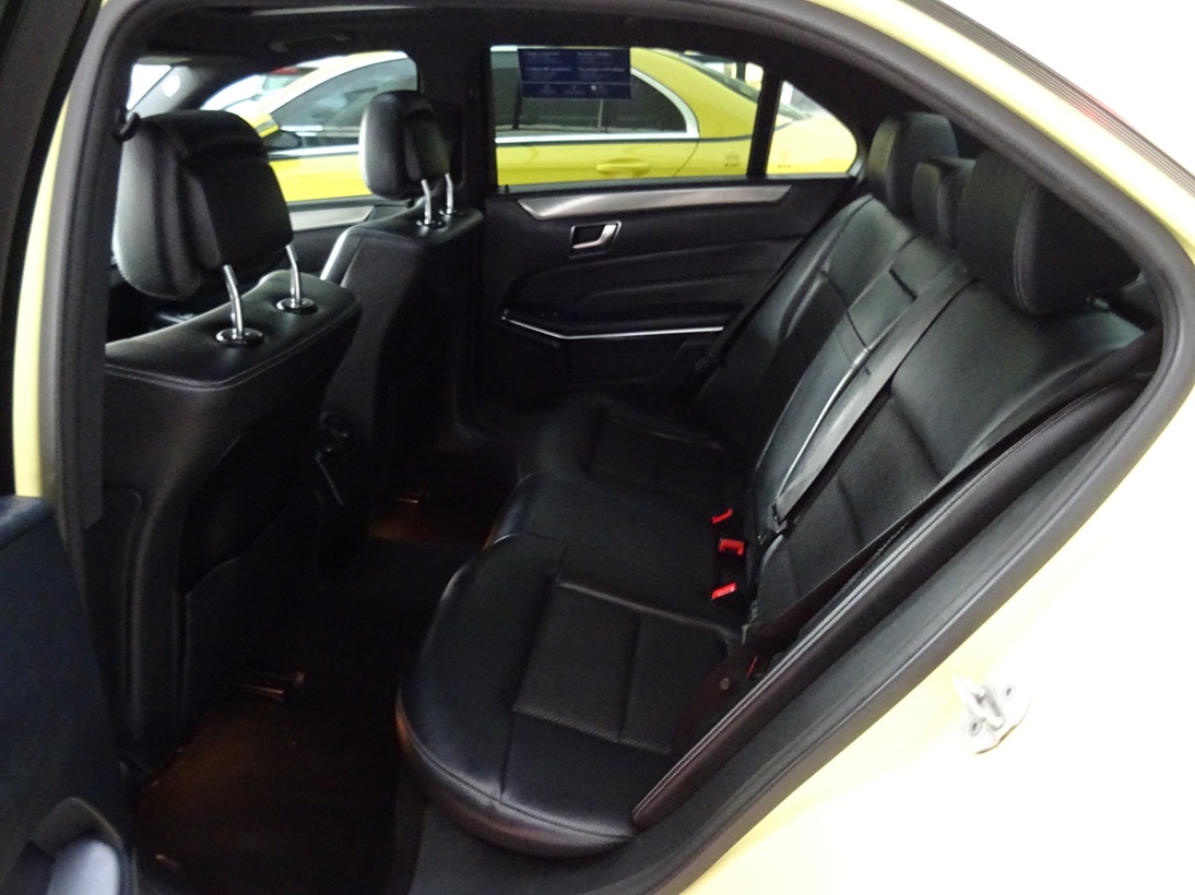 Mercedes-Benz E 220 2013 avantgarde