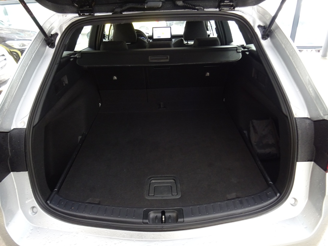 Toyota Corolla 2023 facelift (1404)