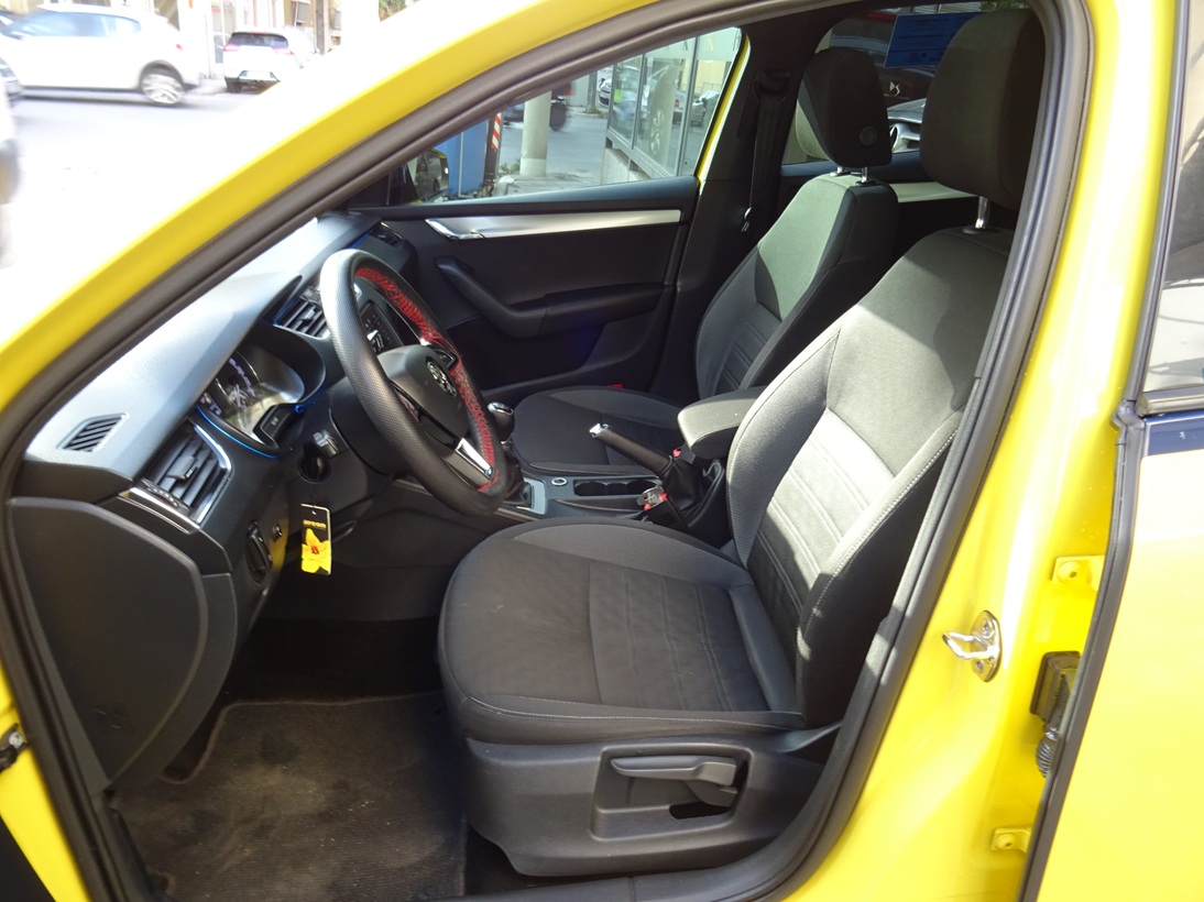 Skoda Octavia 2020 πανοραμα