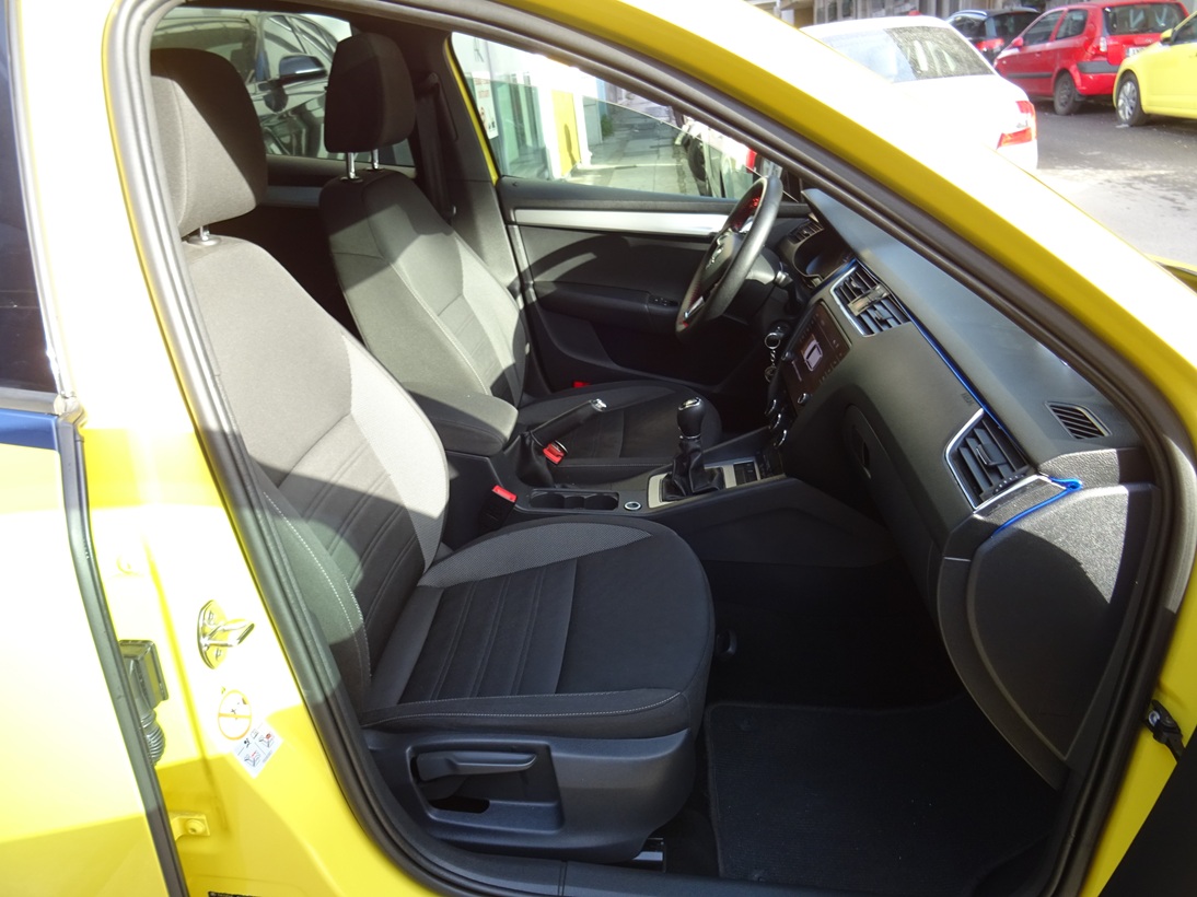 Skoda Octavia 2020 πανοραμα