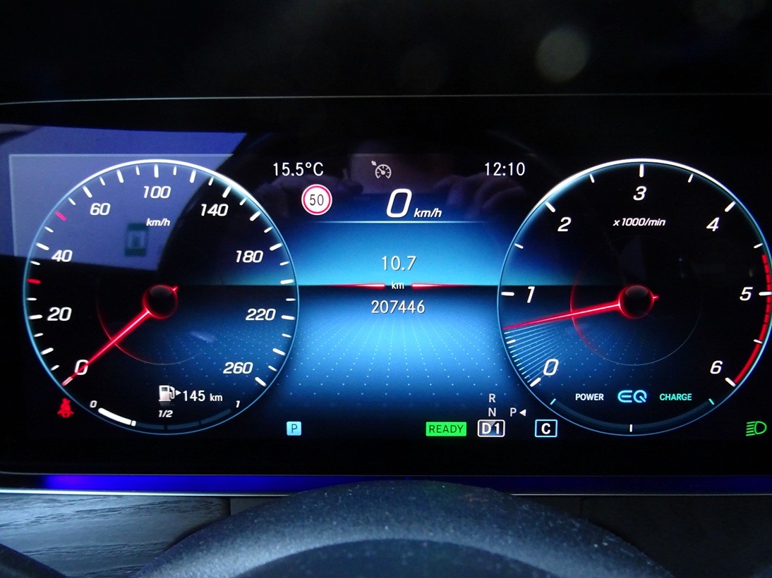 Mercedes-Benz E 220 2022 d Mild-Hybrid T AMG Line (Φ 1408)