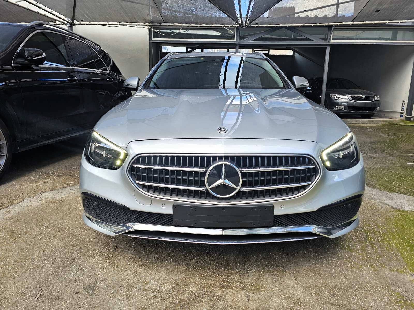 Mercedes-Benz E 220 2022 D Avantgarde (Φ 1407)