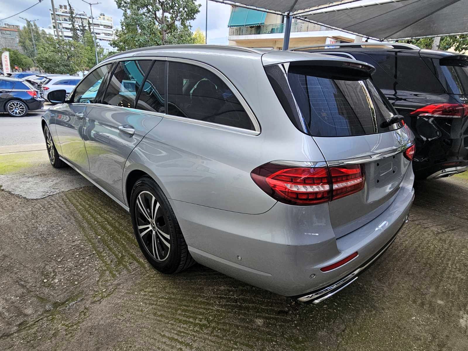 Mercedes-Benz E 220 2022 D Avantgarde (Φ 1407)