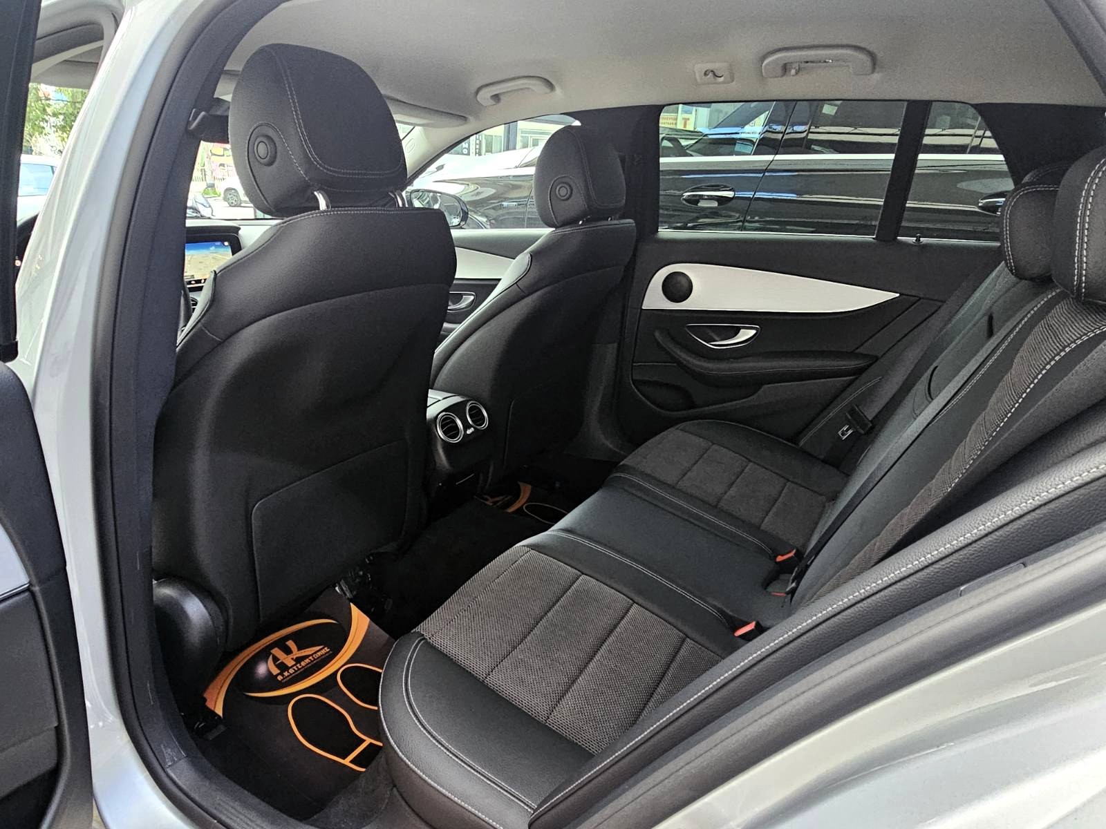 Mercedes-Benz E 220 2022 D Avantgarde (Φ 1407)