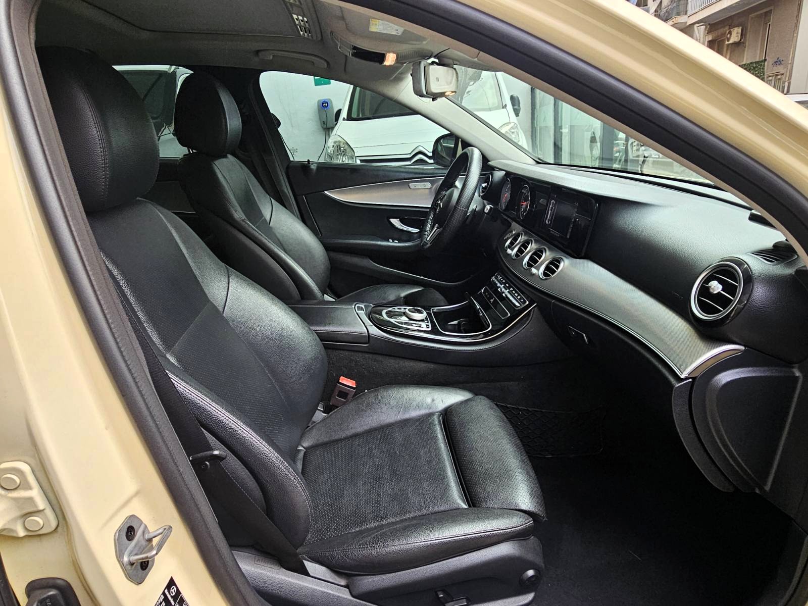 Mercedes-Benz E 200 2019 D Avantgarde