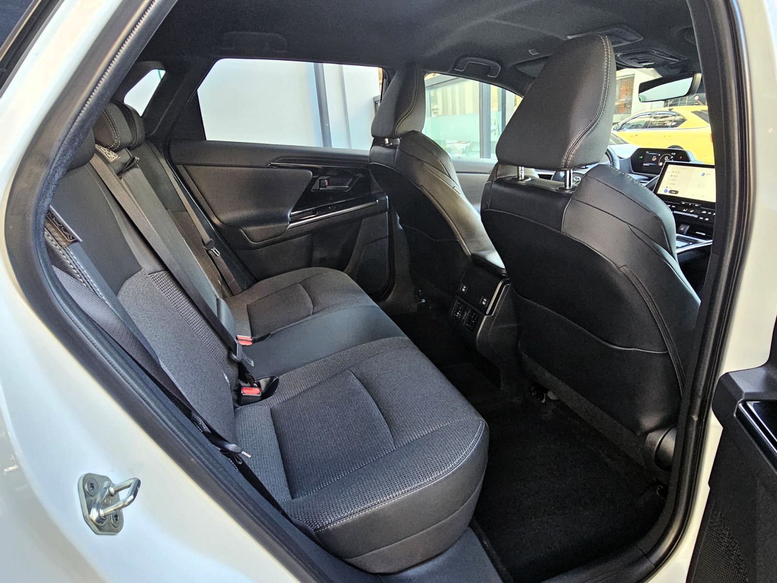 Toyota bZ4X 2023 Electric (Φ 187)