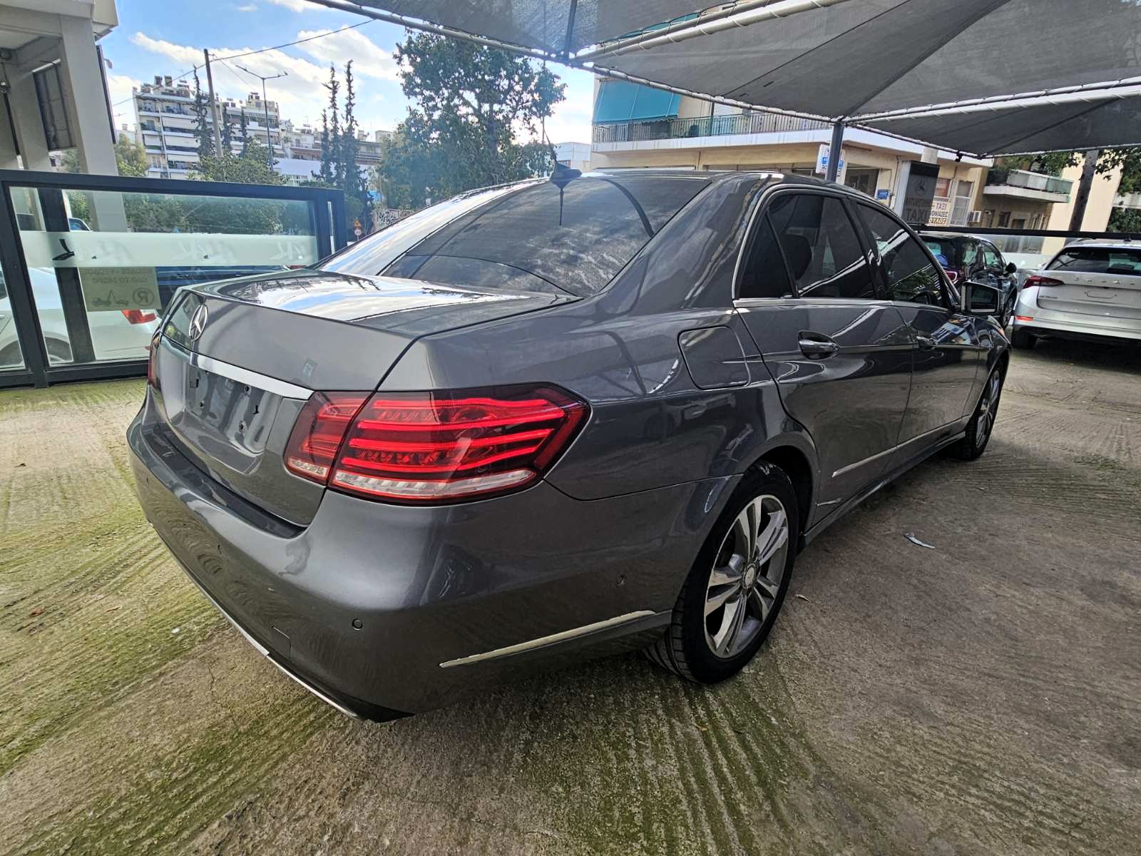 Mercedes-Benz E 200 2015 CDI BLUETEC AVANTGARDE