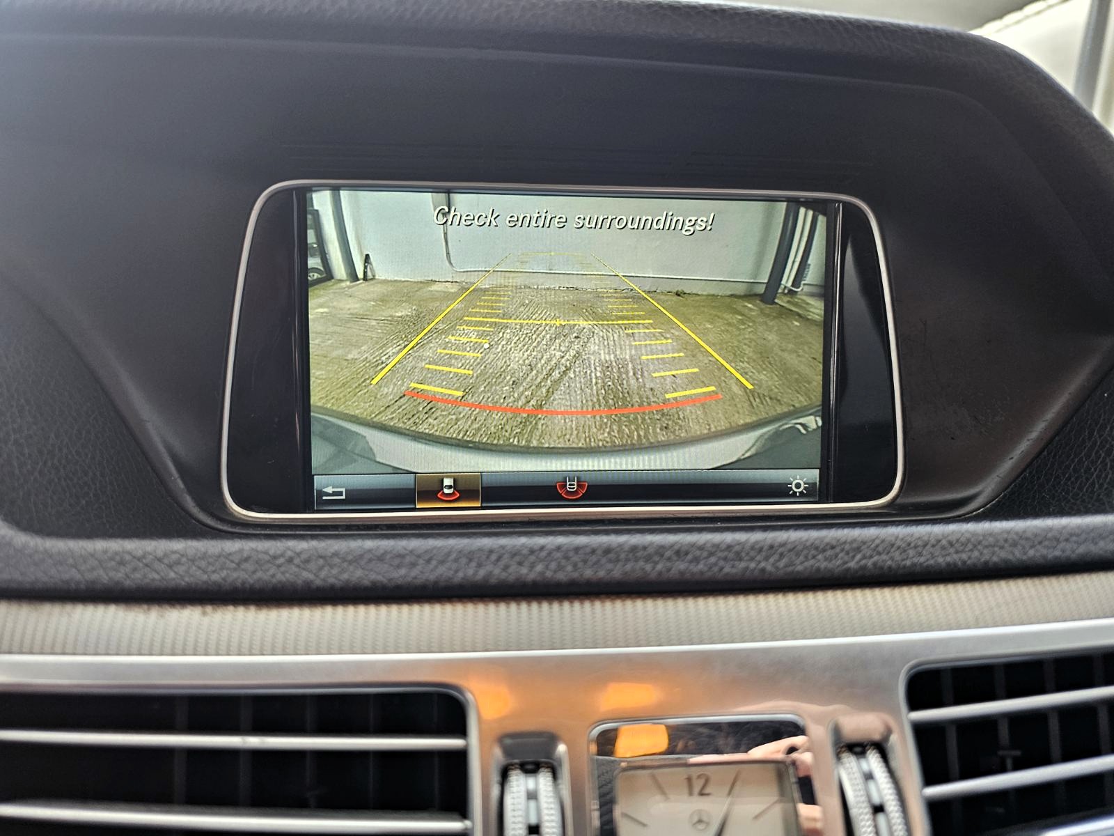 Mercedes-Benz E 200 2015 CDI BLUETEC AVANTGARDE