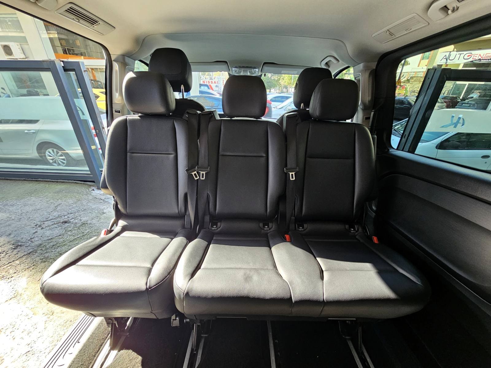 Mercedes-Benz Vito 2022 116 Select Auto Extra Long 8-Seater (1412)