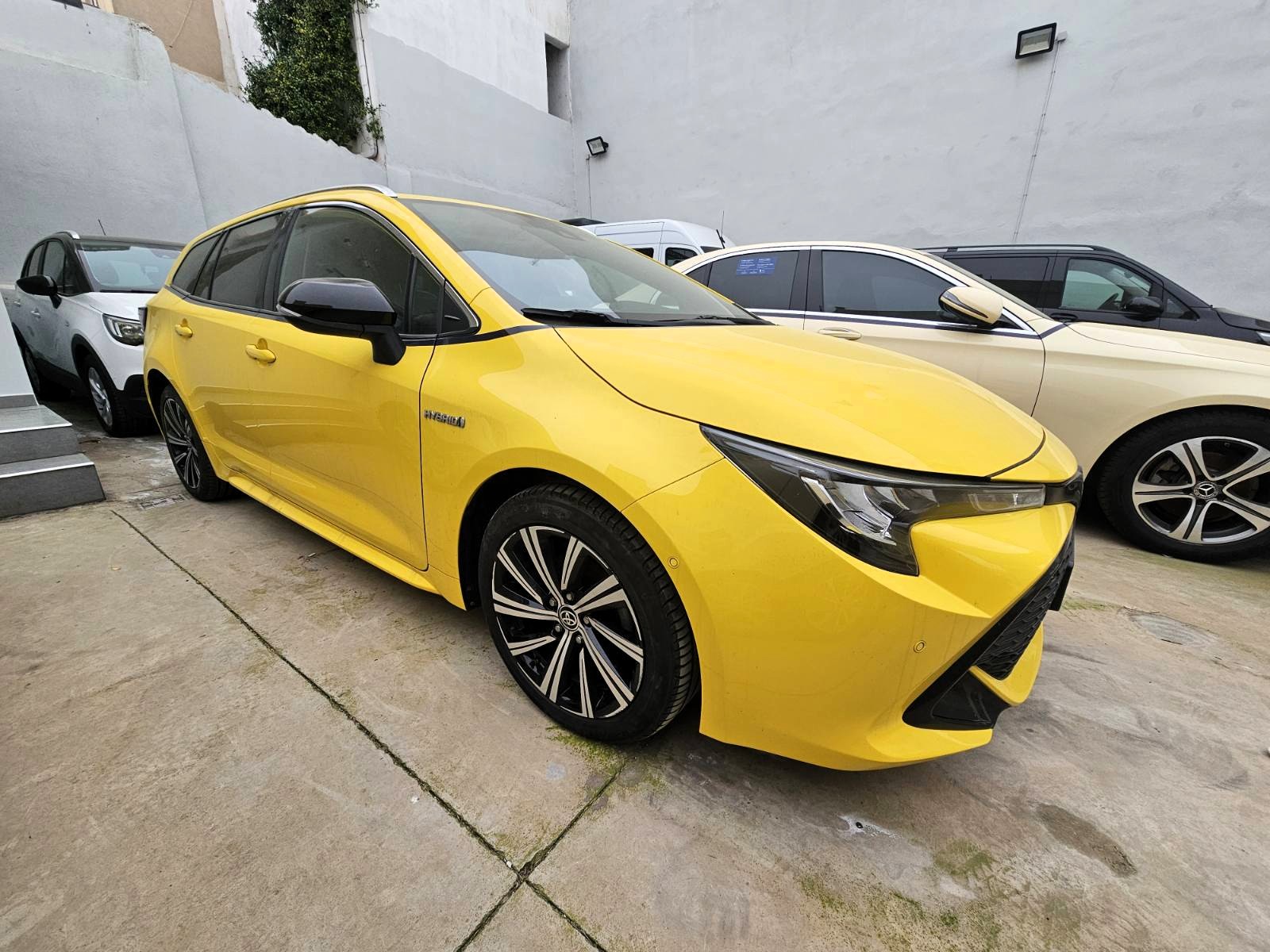 Toyota Corolla 2021 Φ 183