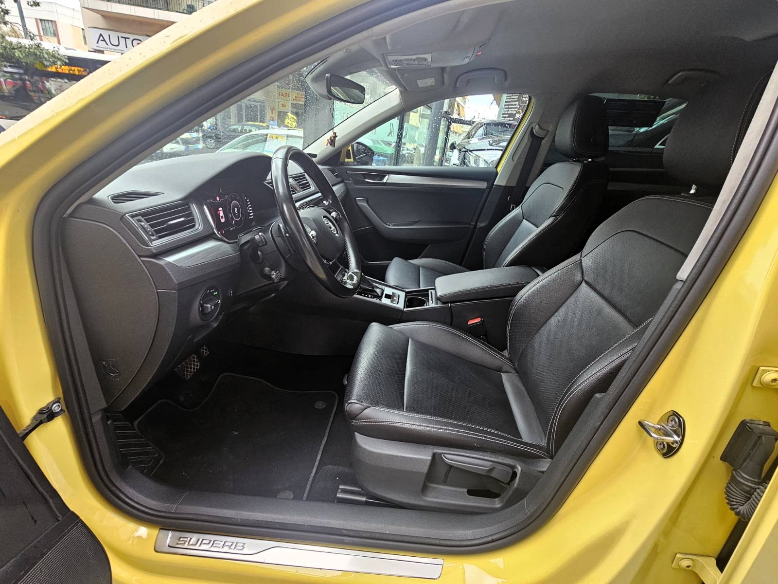 Skoda Superb 2021 2.0 TDI – Automatic