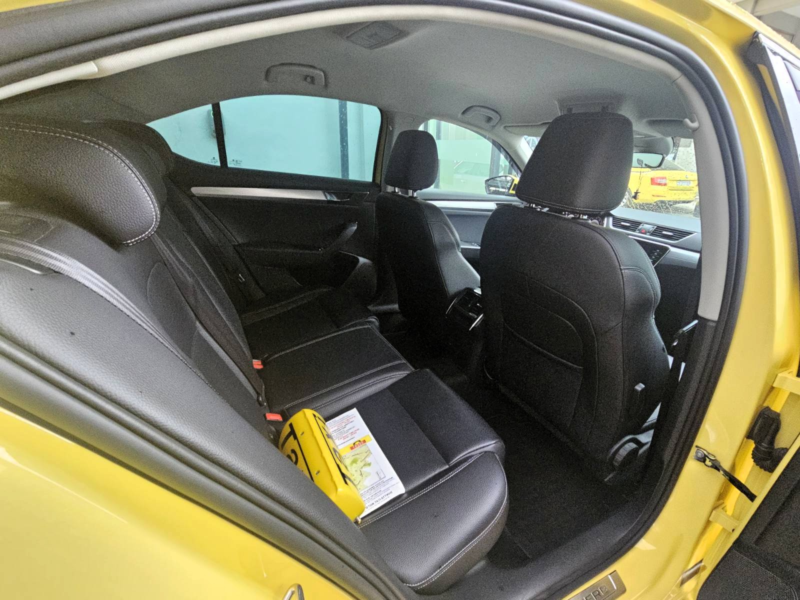 Skoda Superb 2021 2.0 TDI – Automatic