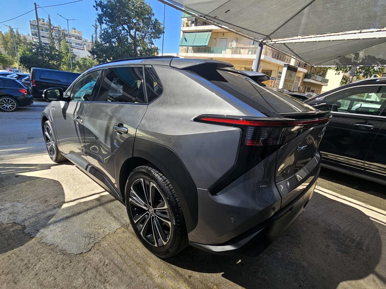 Toyota bZ4X 2023 Electric 204hp – Lounge – (1414)