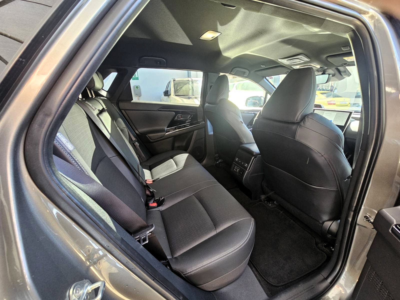 Toyota bZ4X 2023 Electric 204hp – Lounge – (1414)