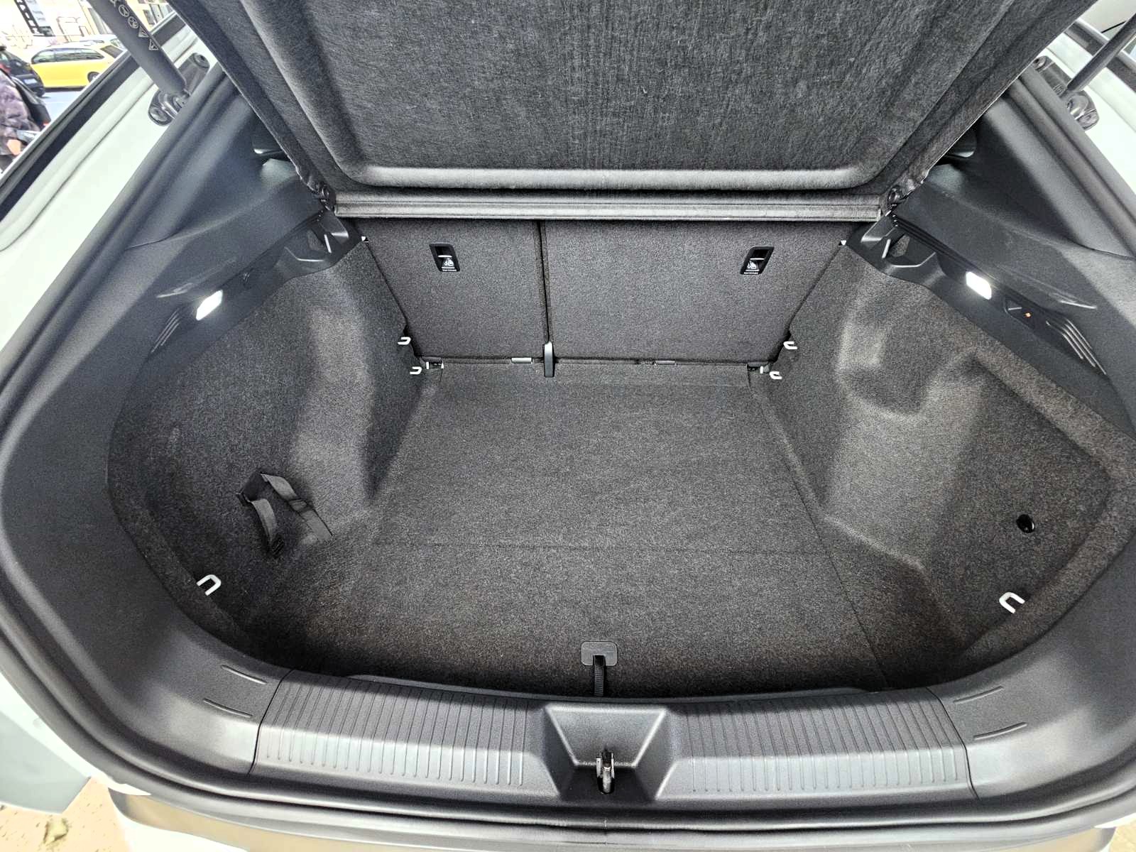 Volkswagen ID.5 2023 Pro Electric 77kWh – 174hp – Automatic (1416)