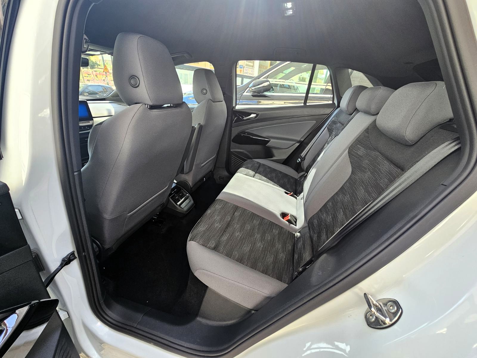 Volkswagen ID.4 2023 Pro Electric 77kWh – 204hp – Automatic – Full (1418)