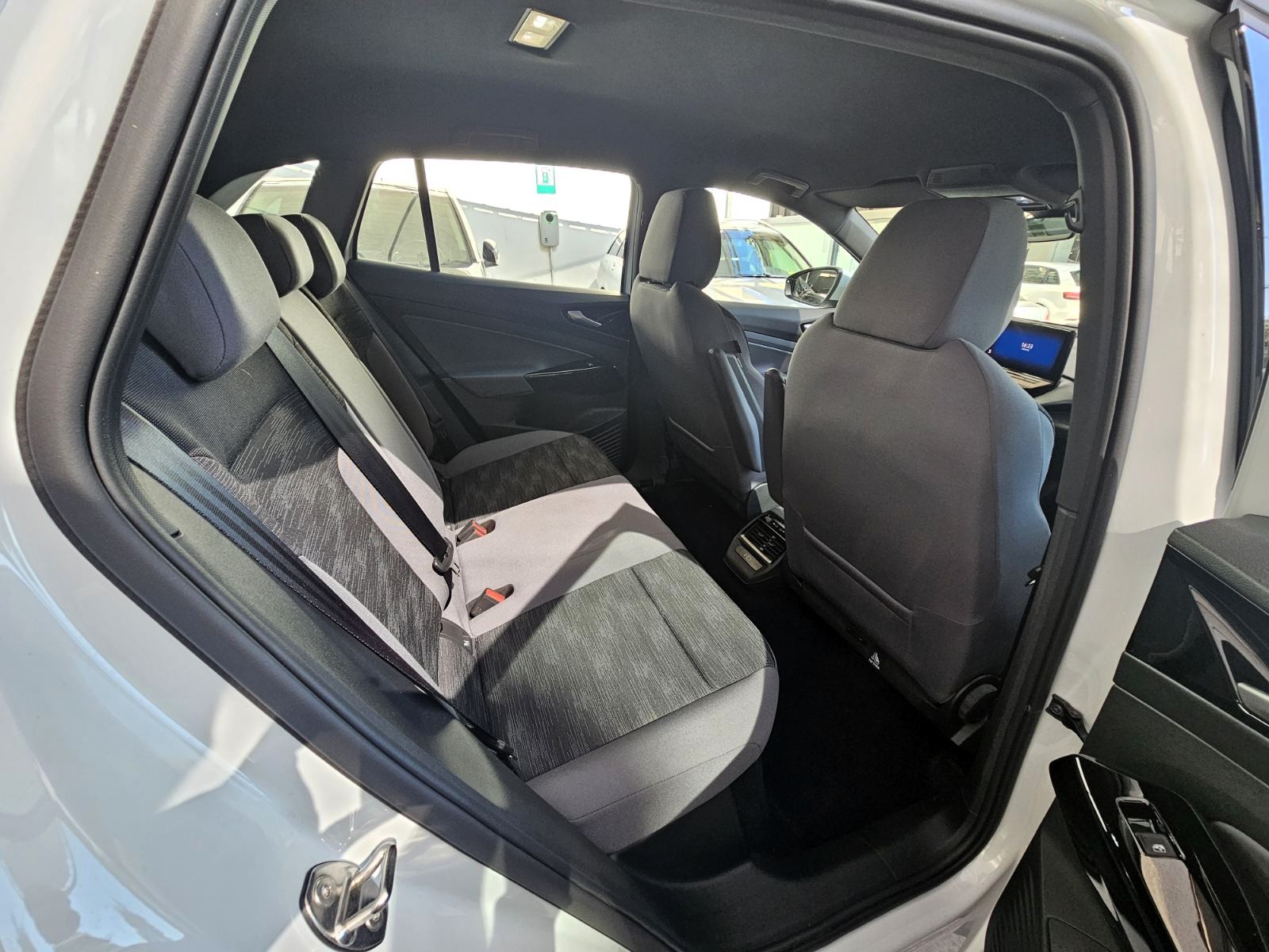 Volkswagen ID.4 2023 Pro Electric 77kWh – 204hp – Automatic – Full (1418)