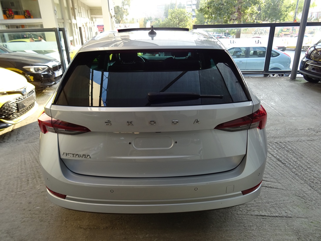 Skoda Octavia 2022 (1402) ΠΑΝΟΡΑΜΑ