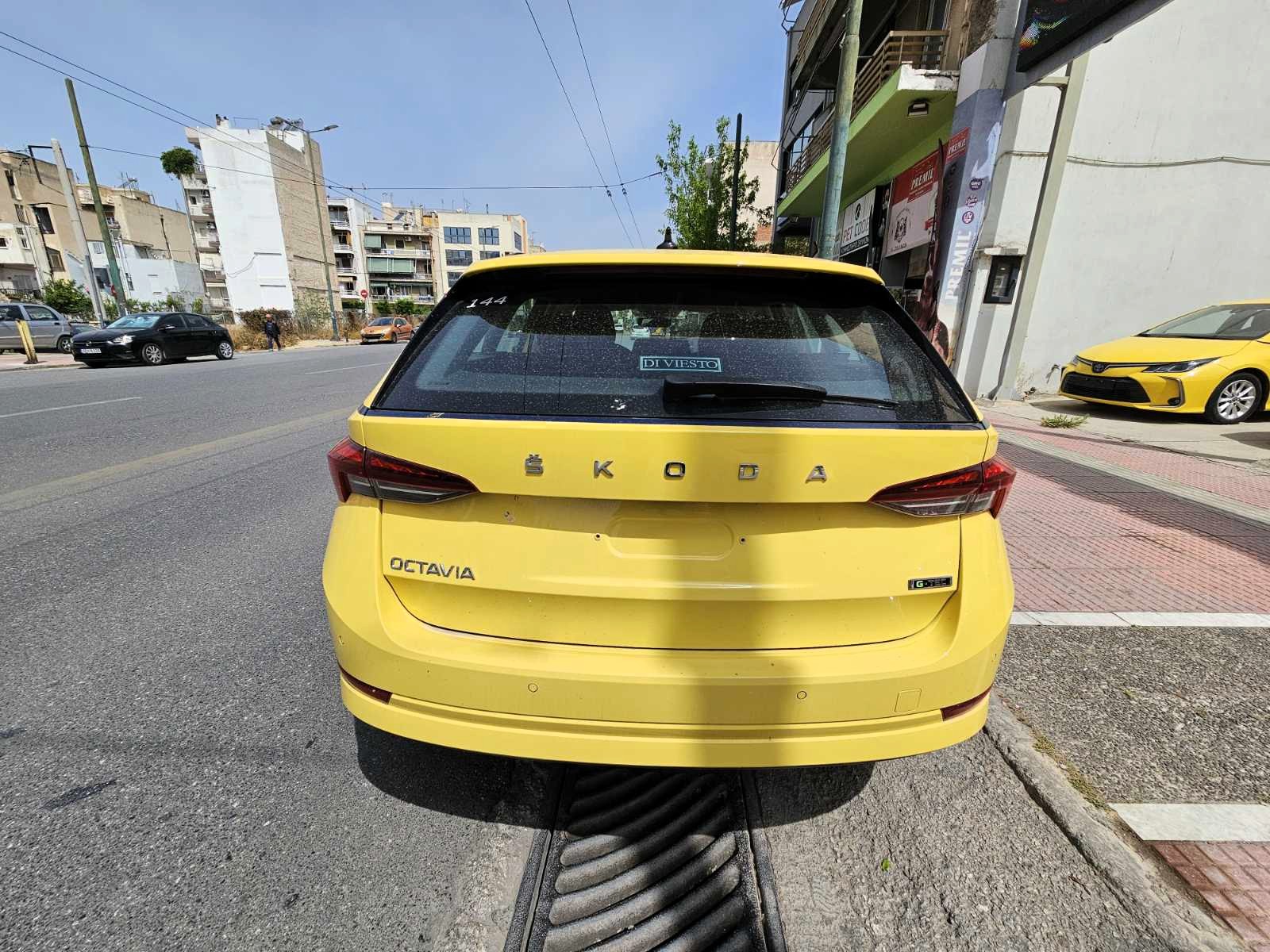Skoda Octavia 2021 cng (144)