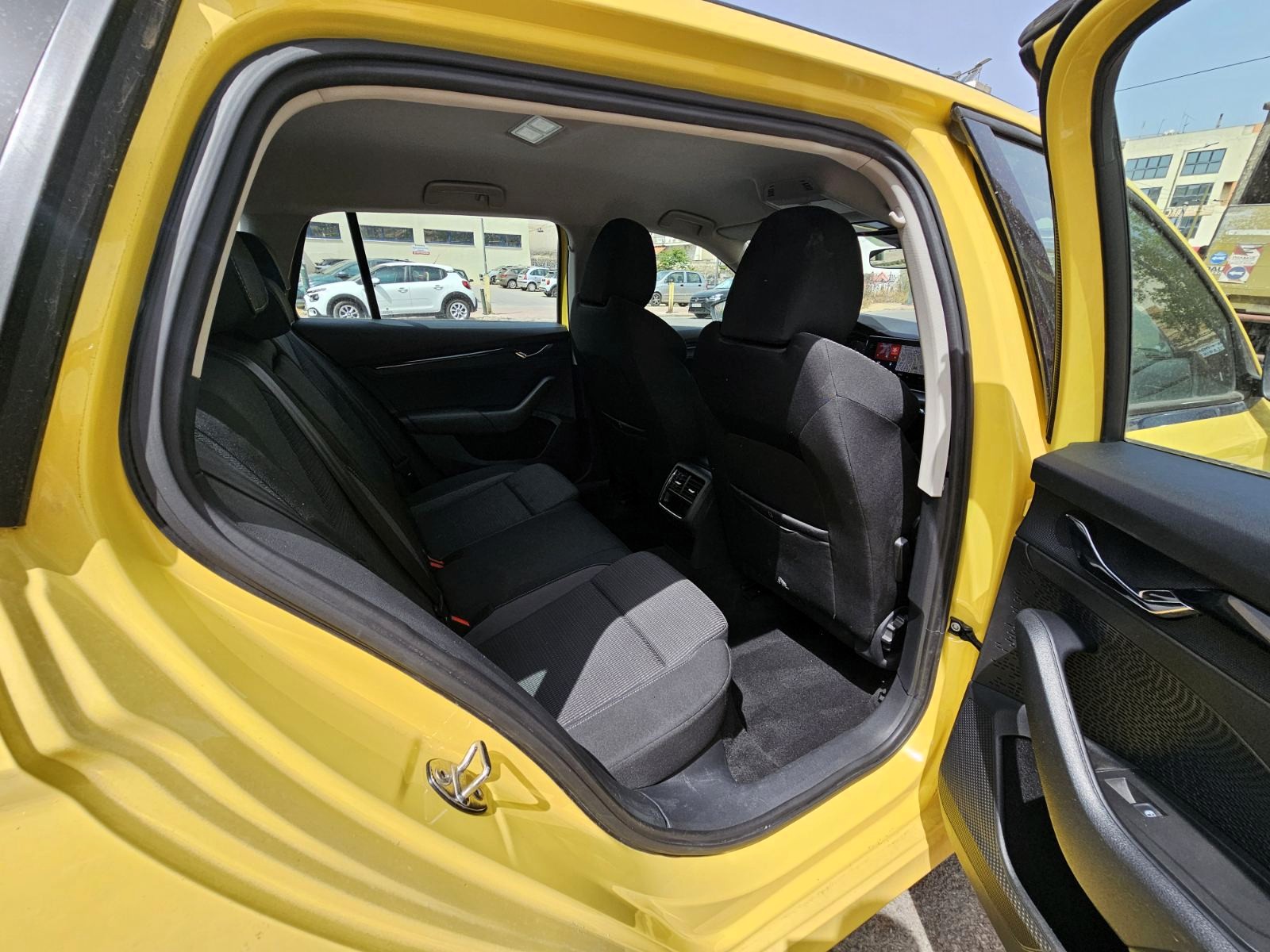 Skoda Octavia 2021 cng (144)