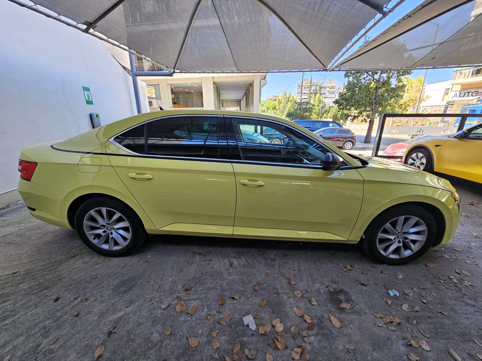 Skoda Superb 2023 2.0 TDI Ambition FACELIFT (1380)