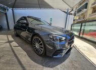 Mercedes-Benz E 220 2021 d AMG Line 9G-TRONIC Panorama LED (145)