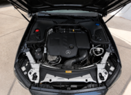 Mercedes-Benz E 220 2021 d AMG Line 9G-TRONIC Panorama LED (145)