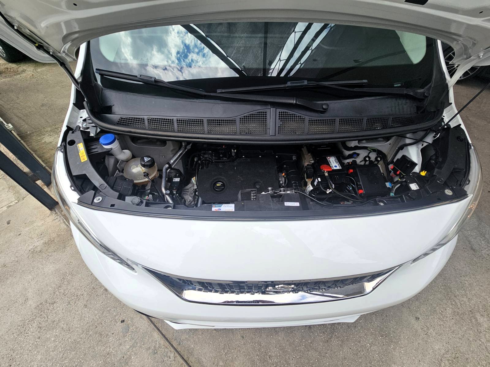 Peugeot Traveller 2020 1.5 BlueHDi 120hp L3H1 Business 9ΘΕΣΙΟ (1422)