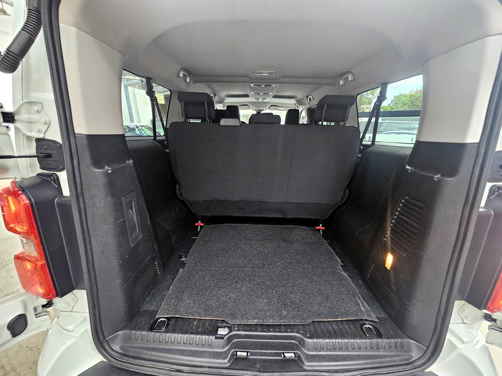 Peugeot Traveller 2020 1.5 BlueHDi 120hp L3H1 Business 9ΘΕΣΙΟ (1422)