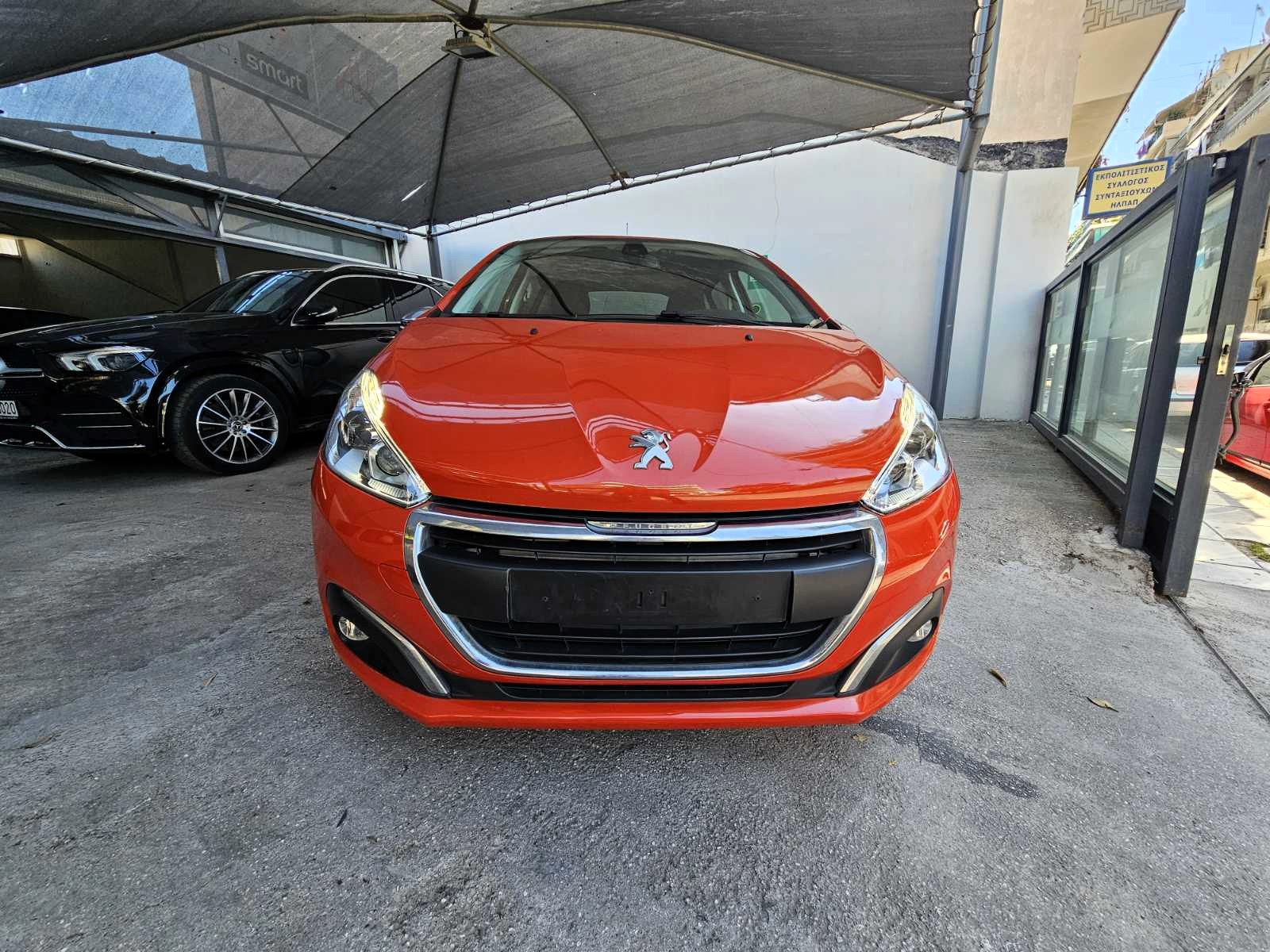 Peugeot 208 2018 1.2 PureTech Style 82HP NAVI (146)