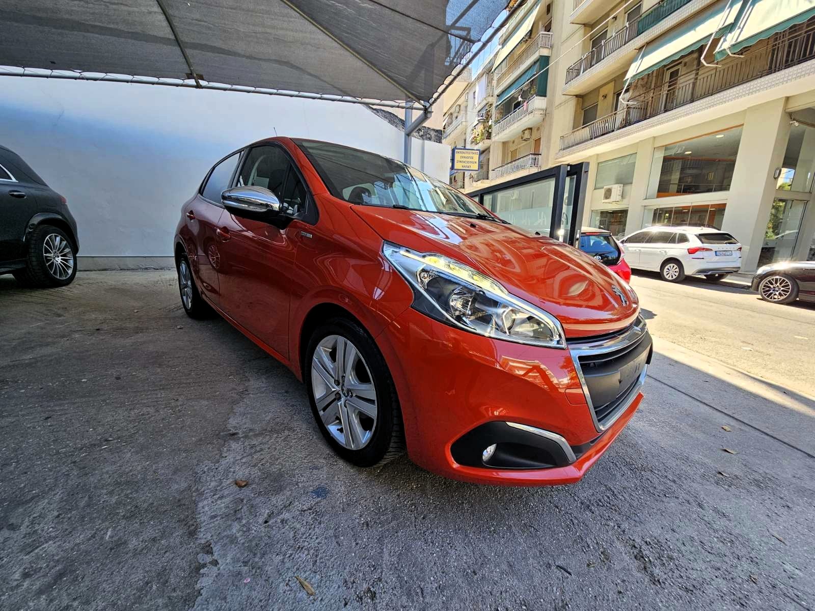Peugeot 208 2018 1.2 PureTech Style 82HP NAVI (146)