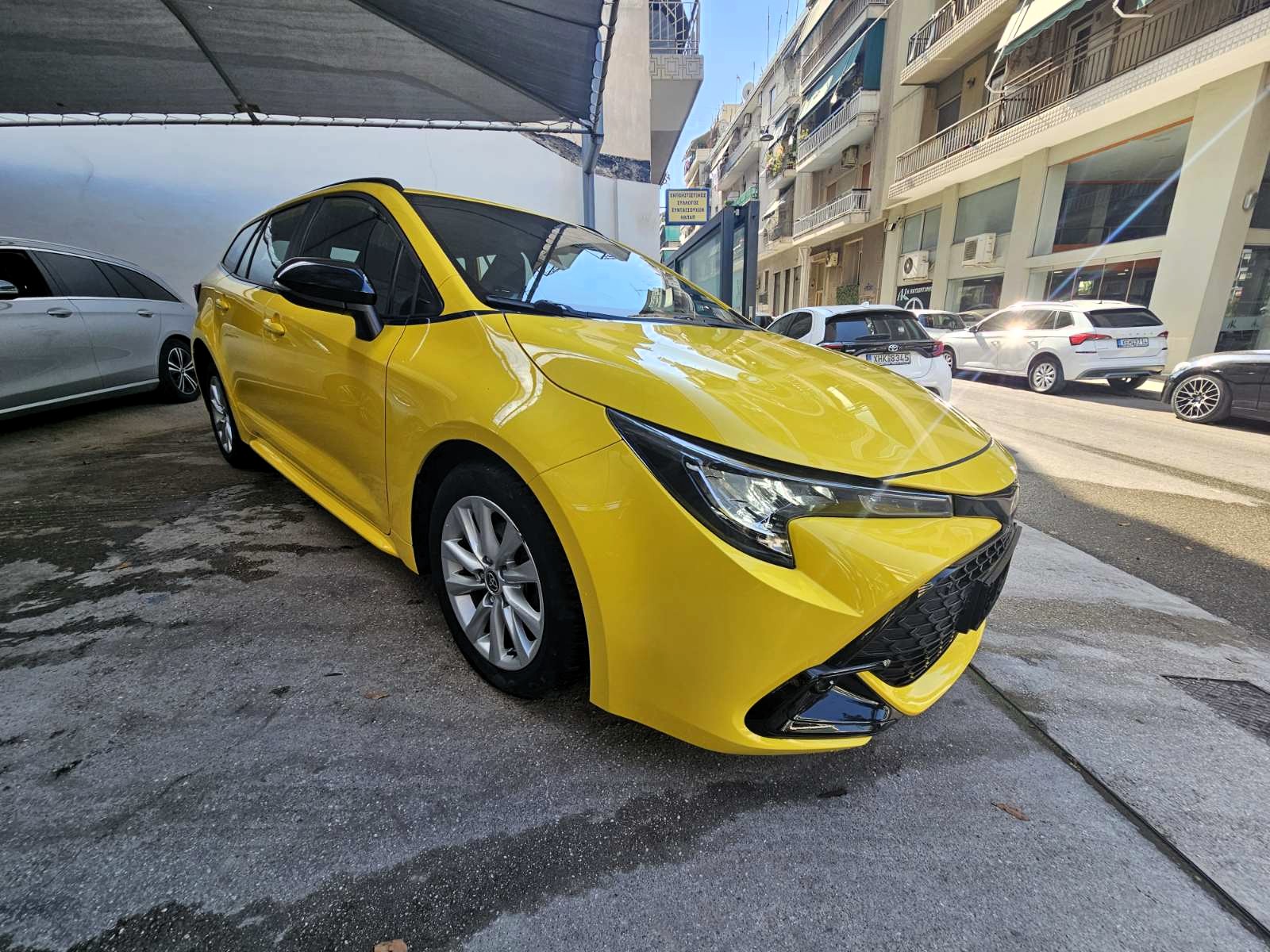 Toyota Corolla 2023 Touring Sports 1.8 Hybrid Active CVT (1404)