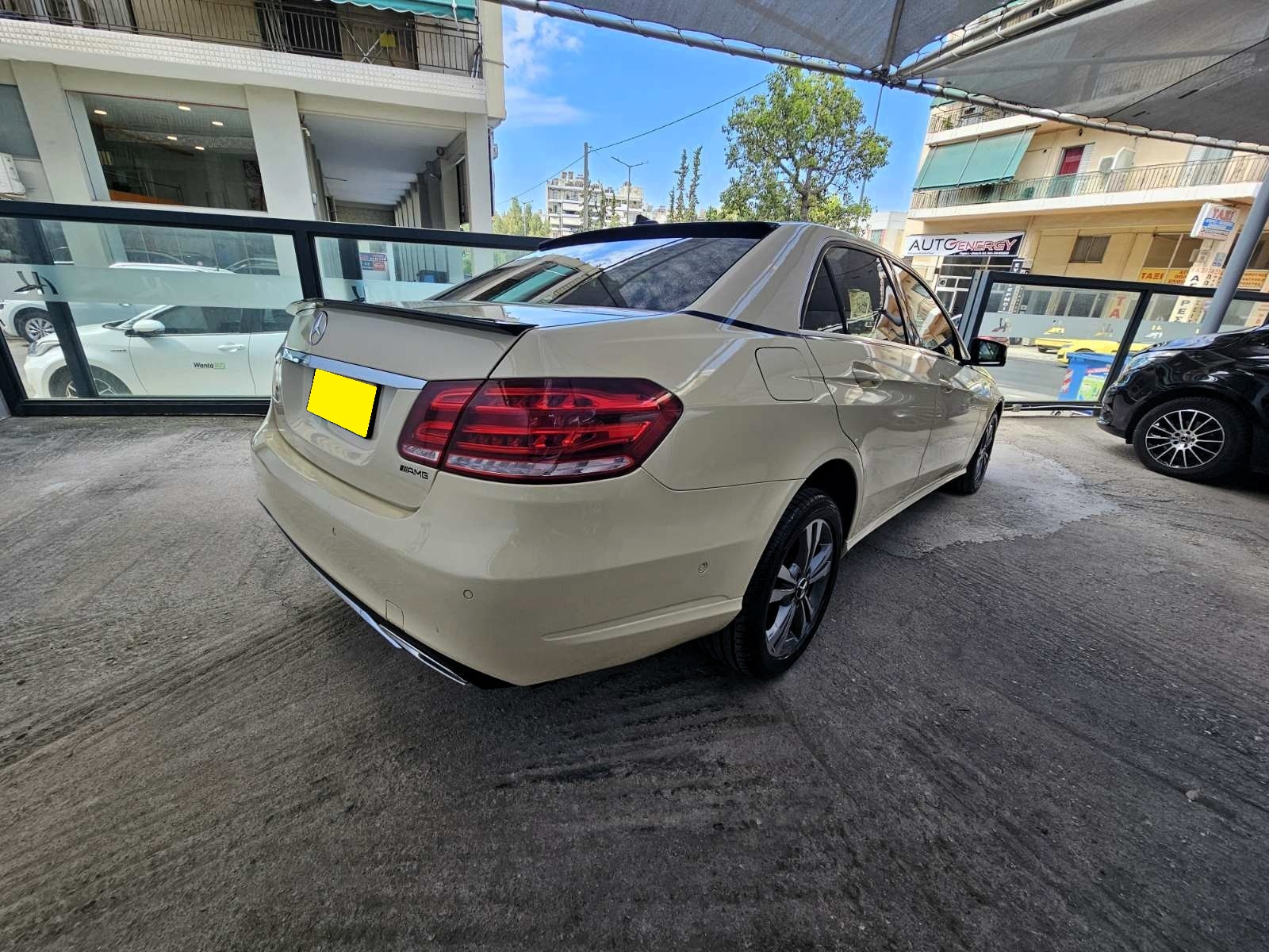 Mercedes-Benz E 200 2013 CDI Avantgarde Automatic Taxi