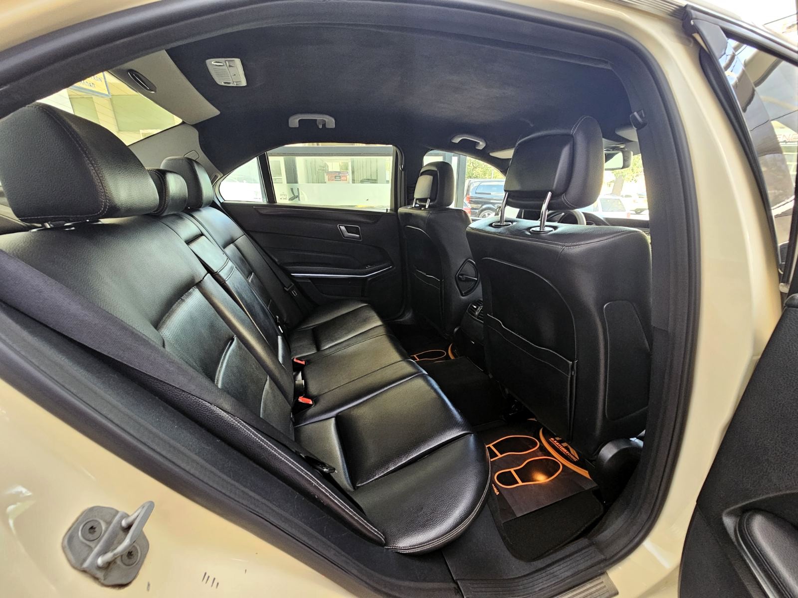 Mercedes-Benz E 200 2013 CDI Avantgarde Automatic Taxi