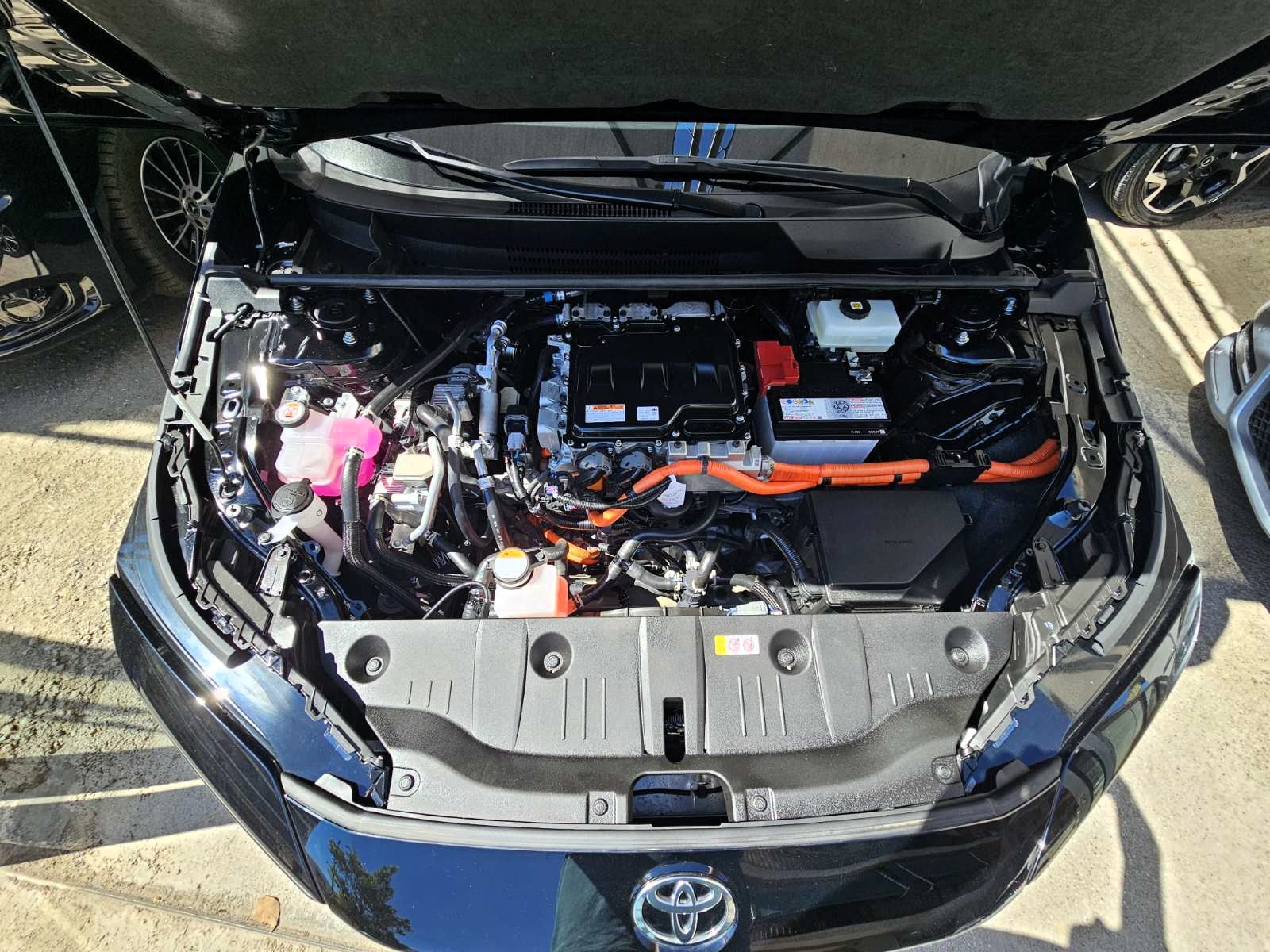Toyota bZ4X 2023 Electric 74kWh – 204hp – Style – (1421)