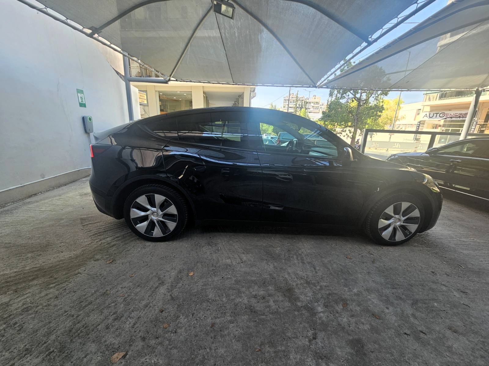 Tesla Model Y 2022 Long Range Dual Motor 75kWh | 514hp | (1424) |